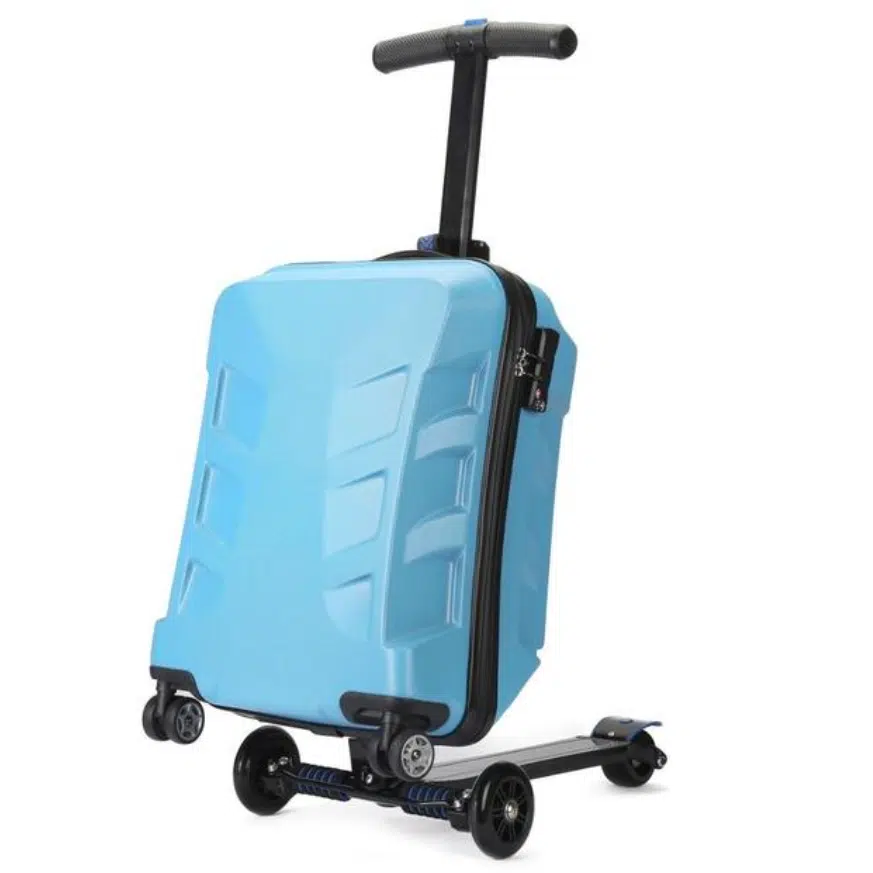 Valise Trottinette Bleue avec Poignée Confortable sur fond blanc